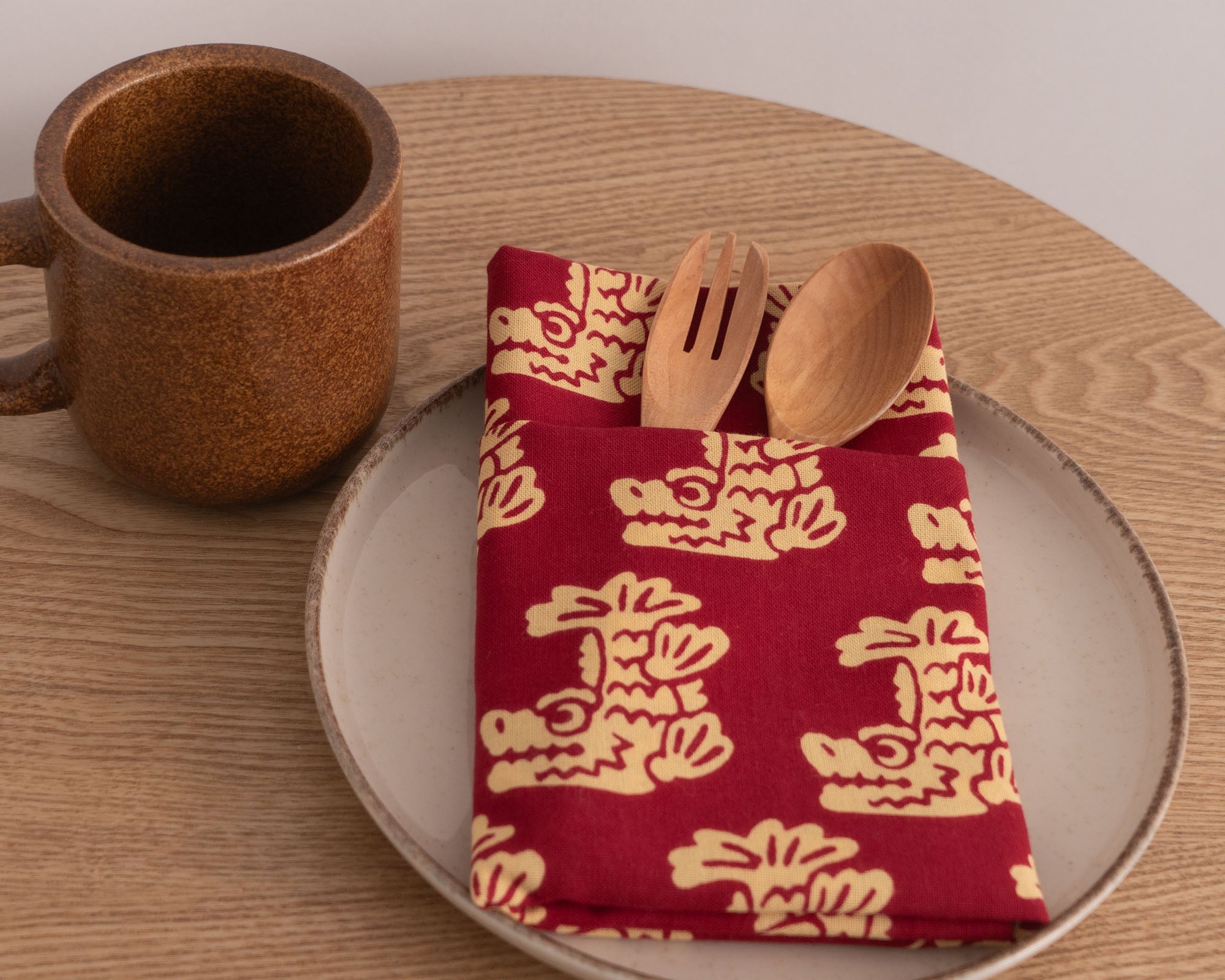 しゃちほこづくし 餡バター 販売中