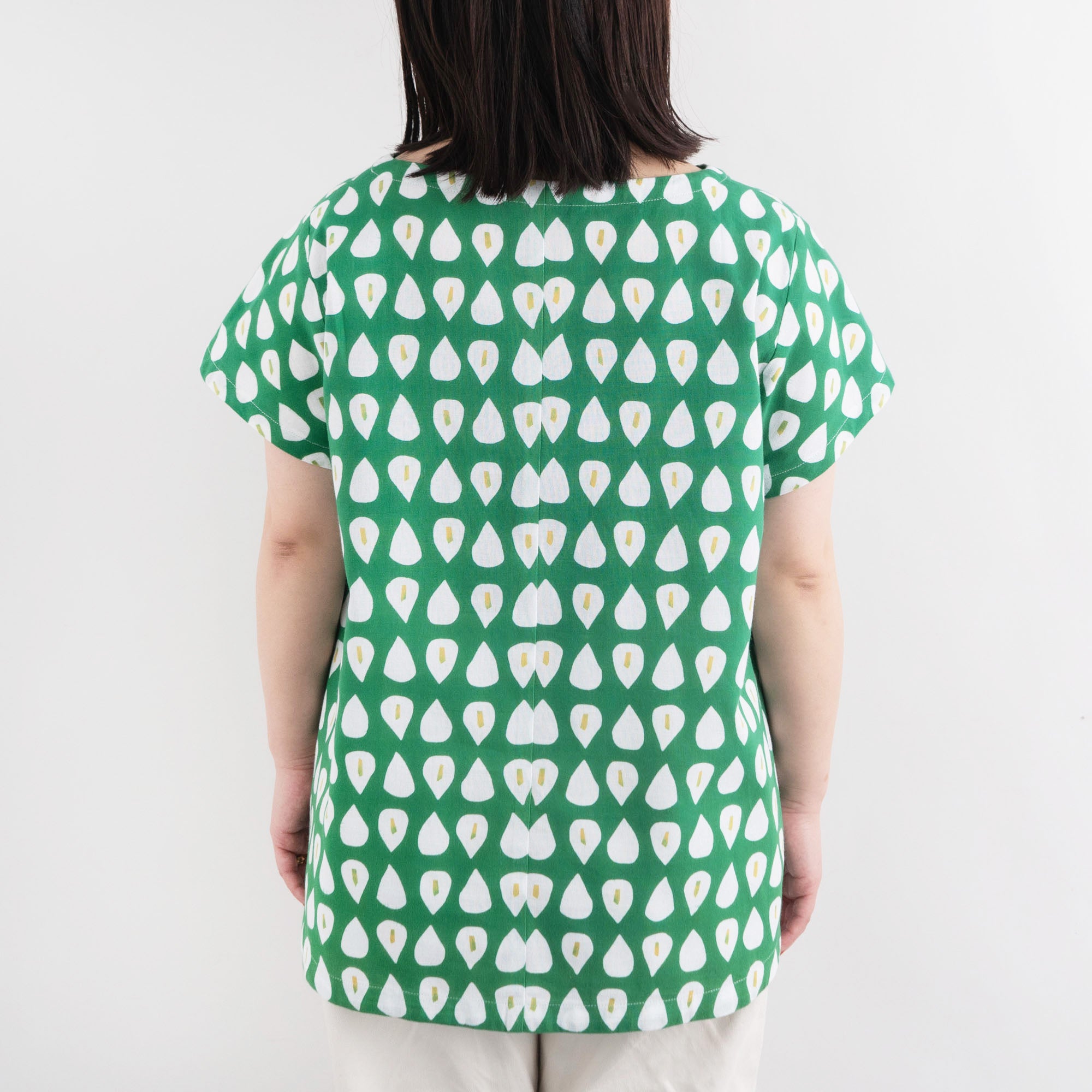 かむり 水芭蕉 緑