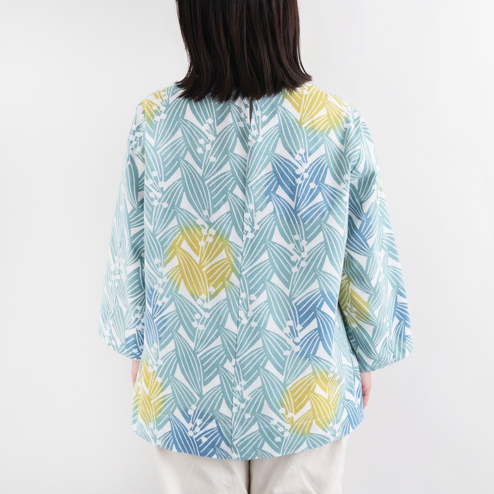 長袖かむり 雫すずらん 青ぼかし