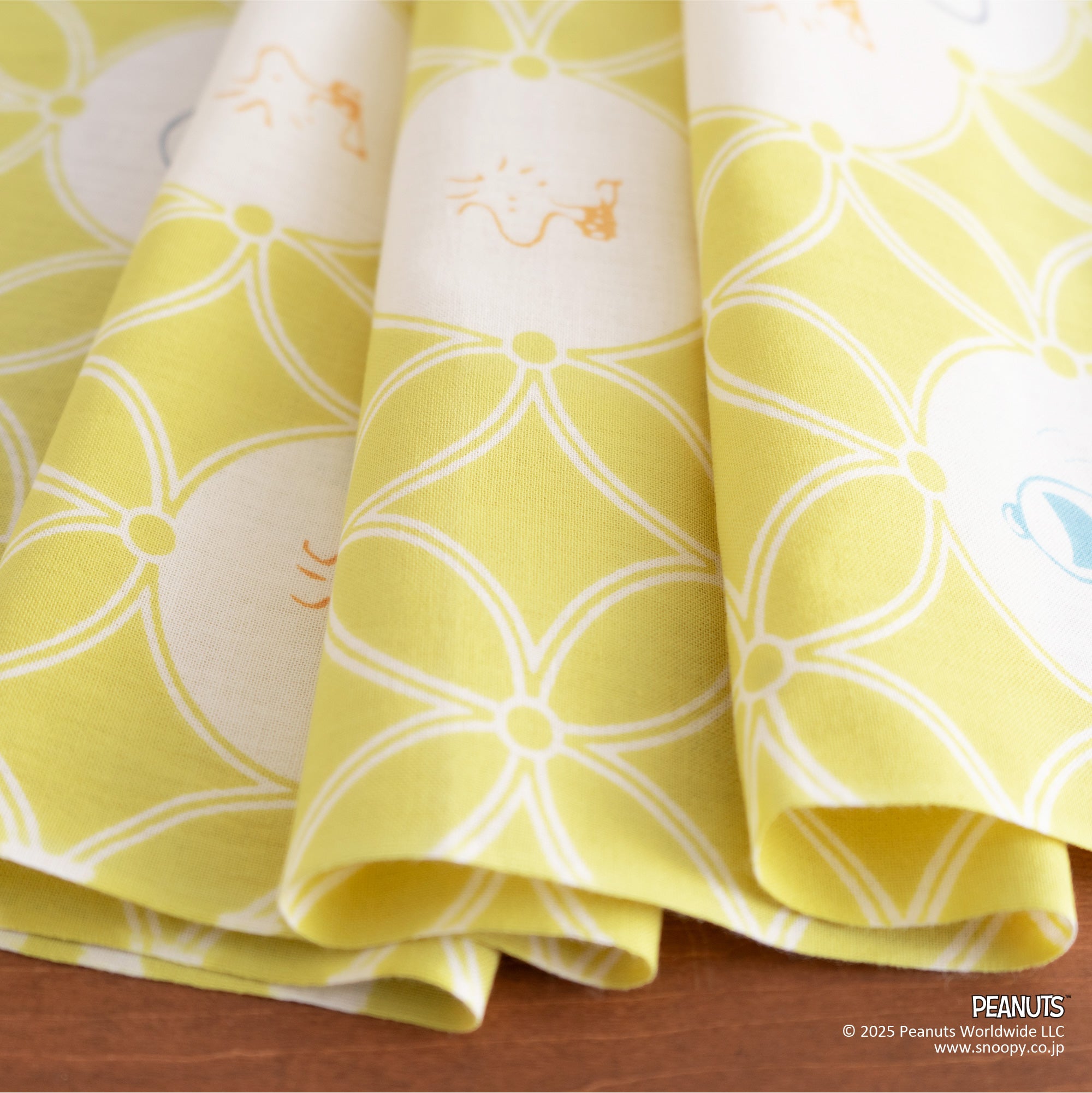 スヌーピー七宝