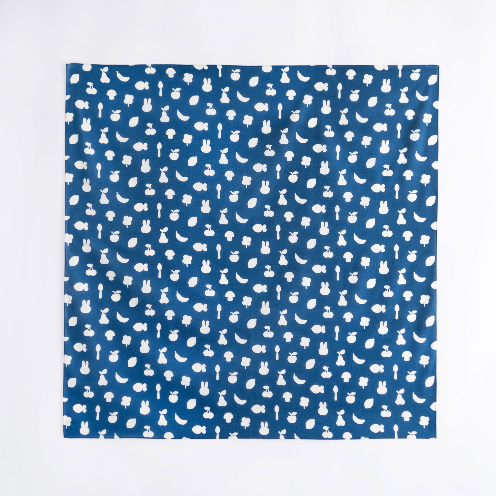 ミッフィーのふわり綿風呂敷 シルエットちらし 藍色