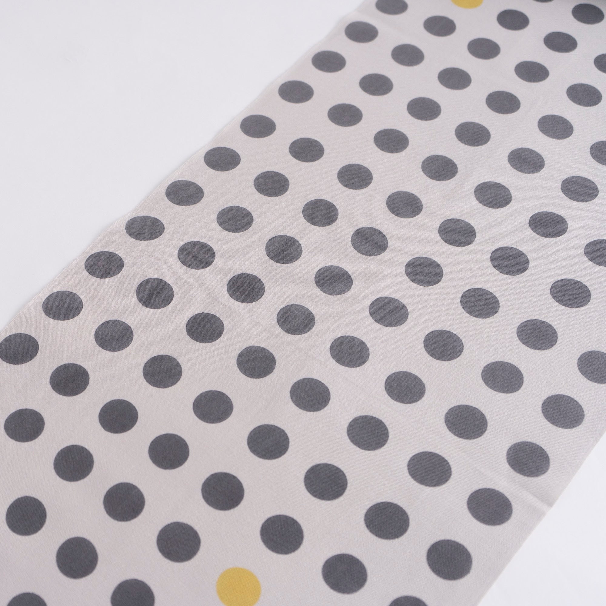 SCARF Dots Grey