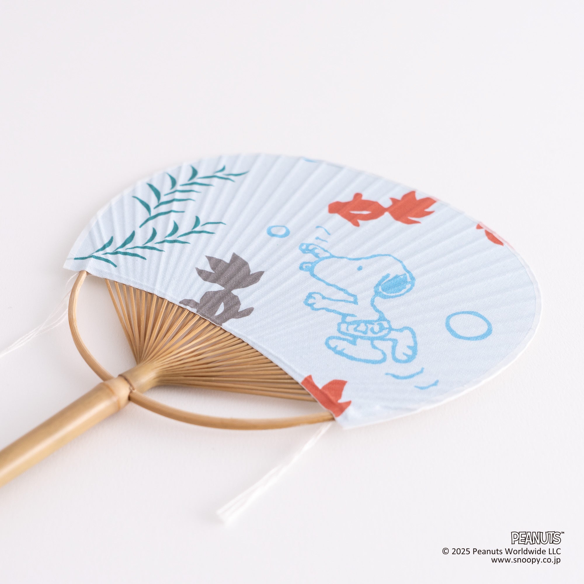 豆団扇 金魚とスイミング