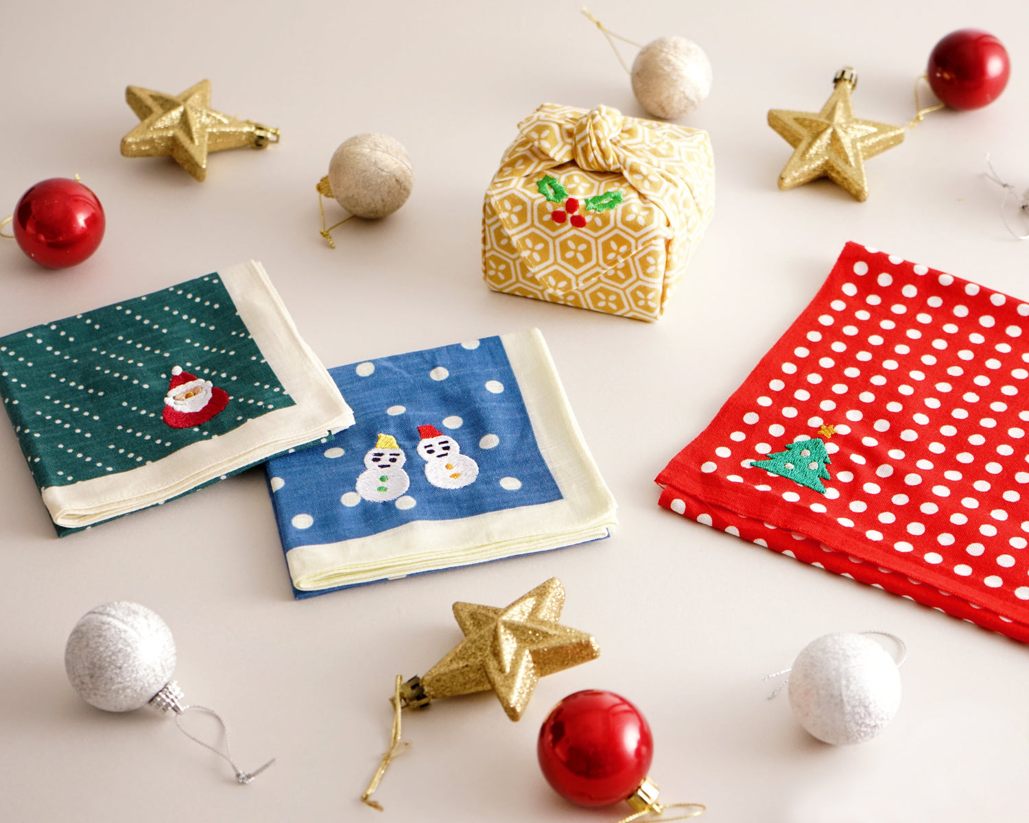 刺繍サービス11月の新作「クリスマスモチーフ」