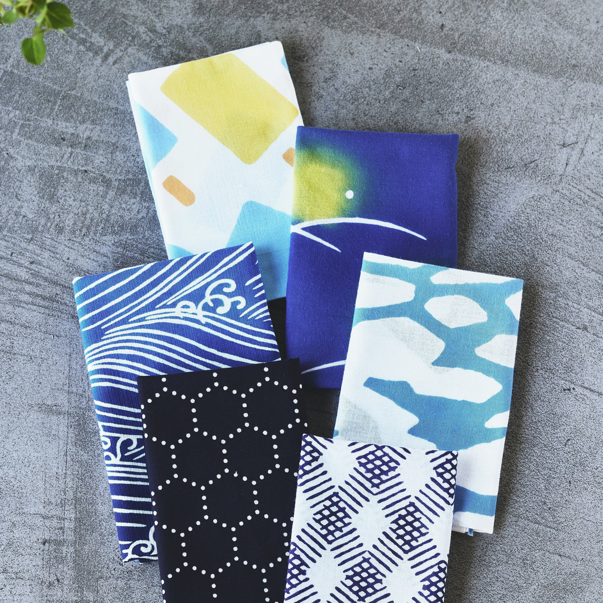 25 Summer Collection 発売