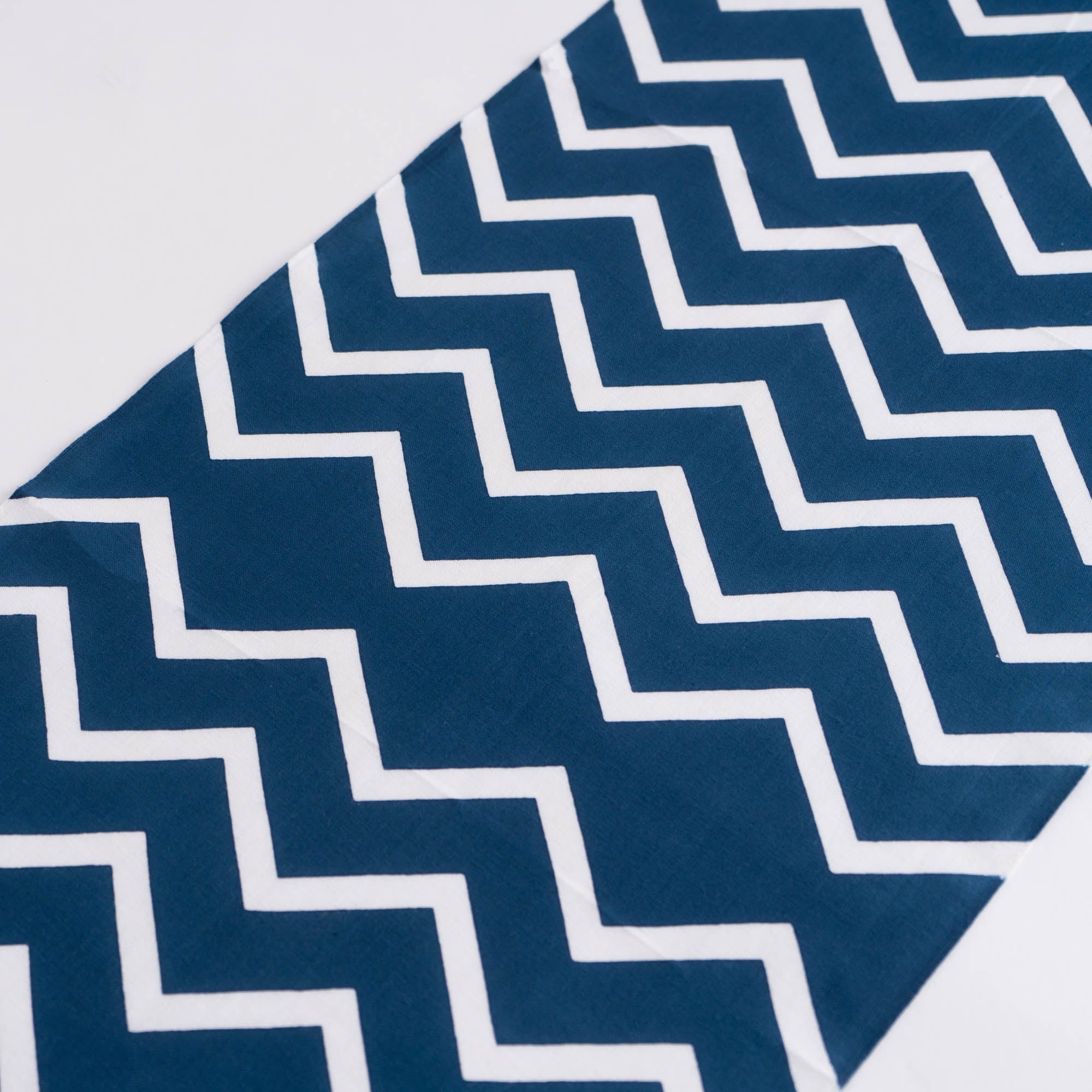 SCARF Zig Zag Midnight Blue