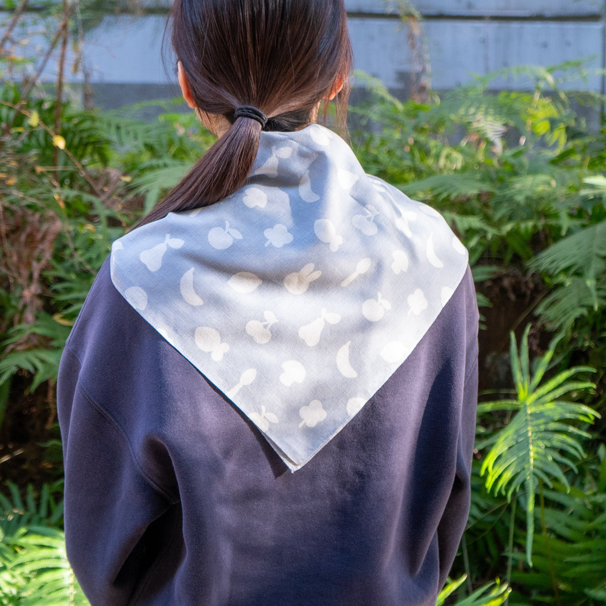 ミッフィーのふわり綿風呂敷 シルエットちらし グレー