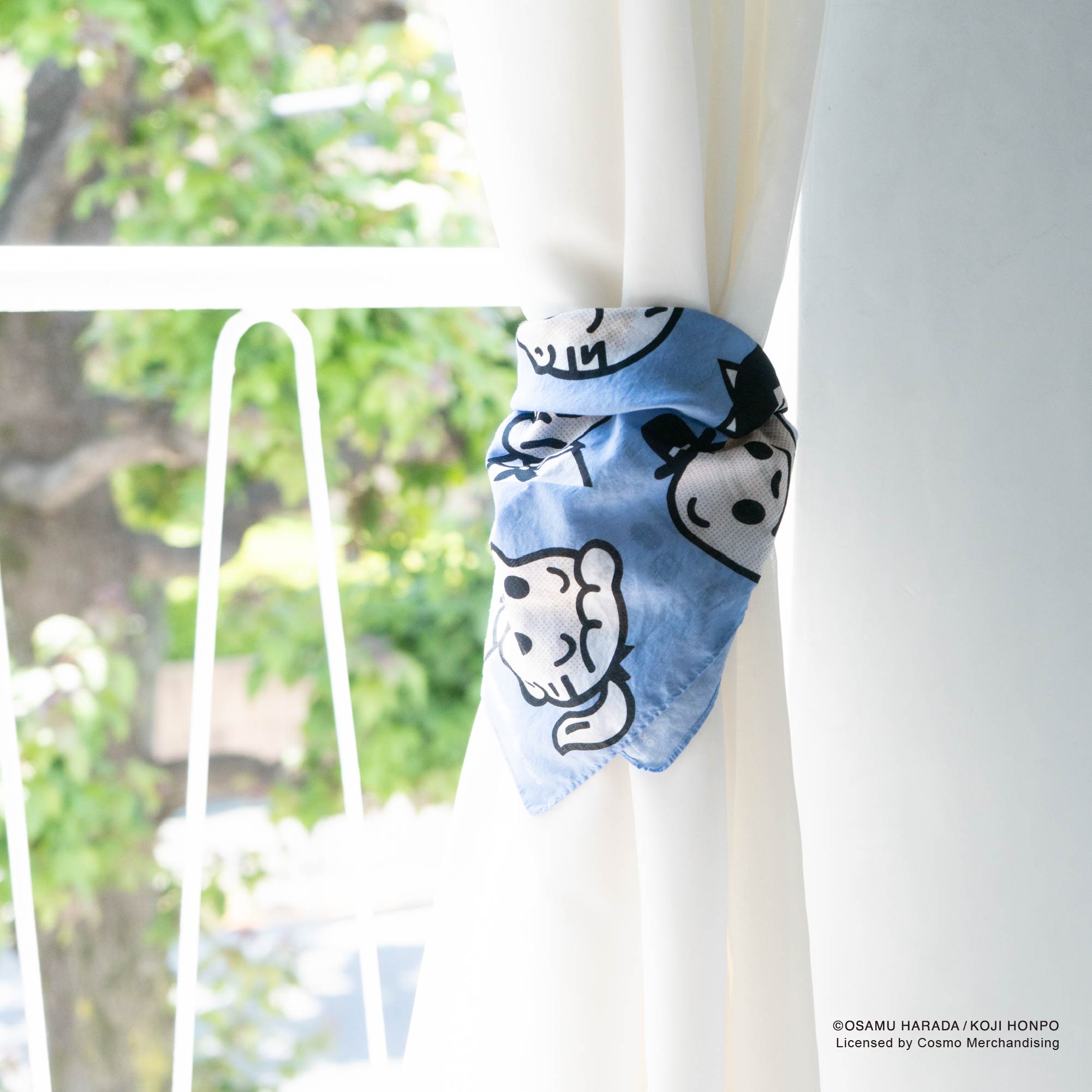 お一人様3点まで】OSAMU GOODS バンダナ51cm フレンズ ちらし