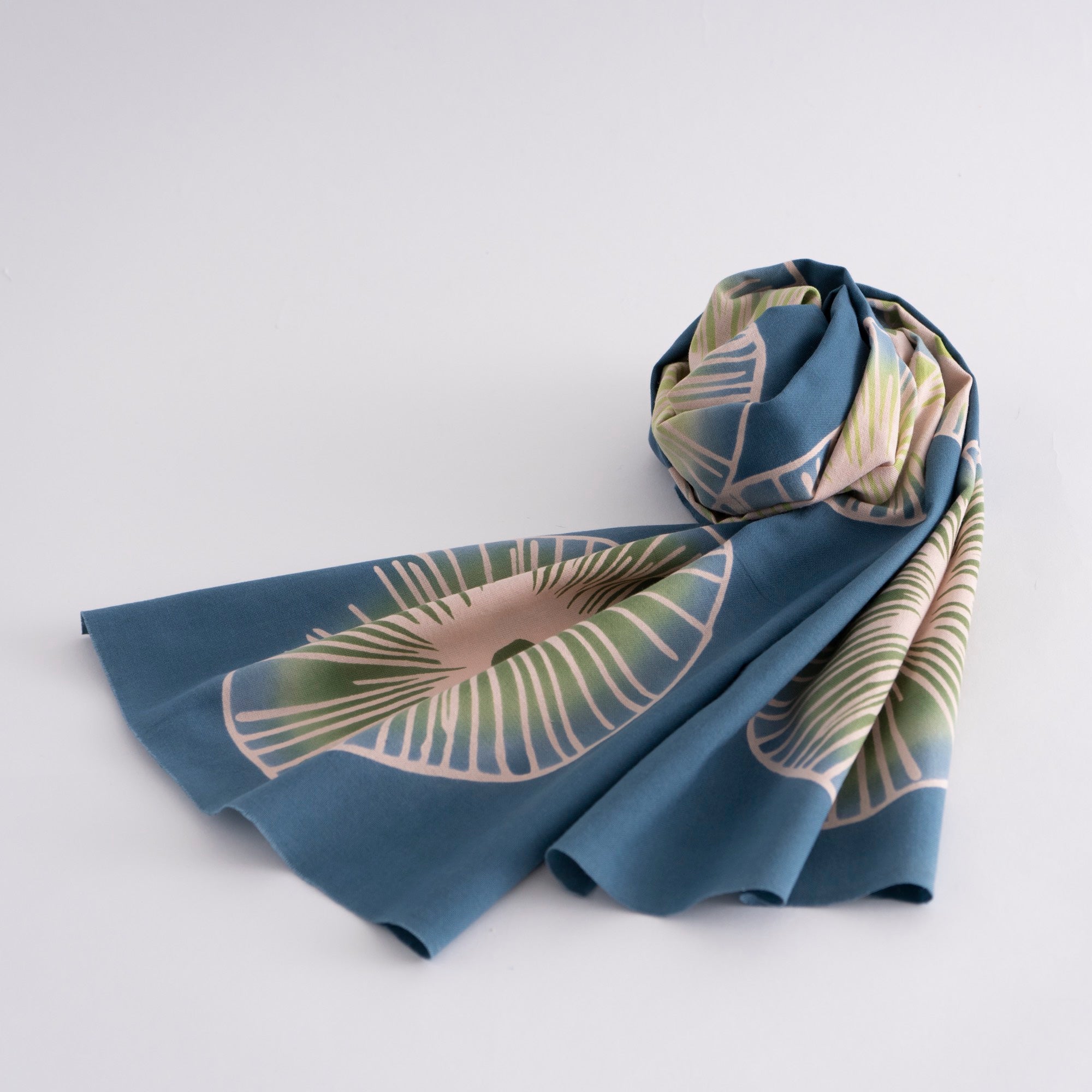 SCARF SeaShell Ocean Blue