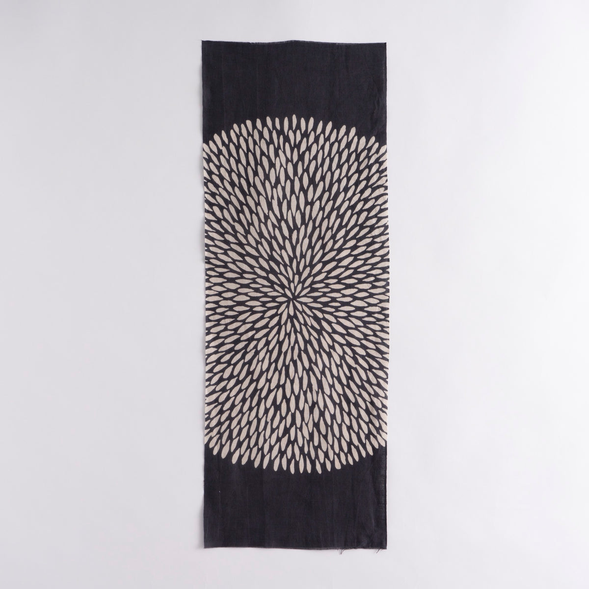 綿麻てぬぐい 大丸菊 墨